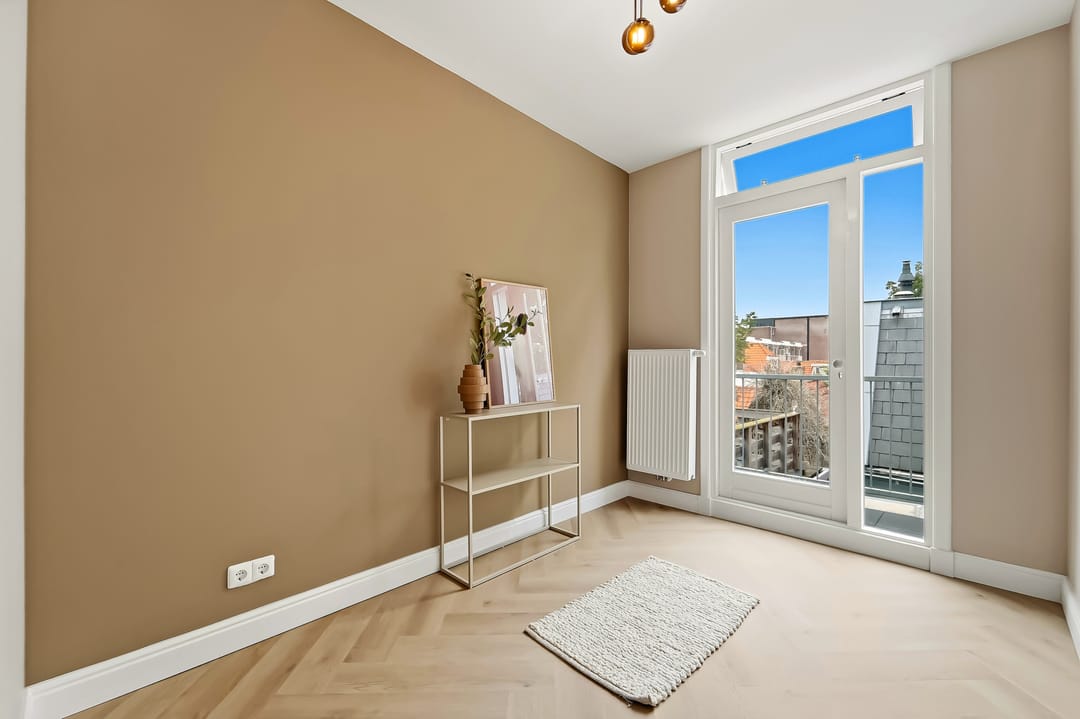 Photo 11 of Herderinnestraat 13-B
