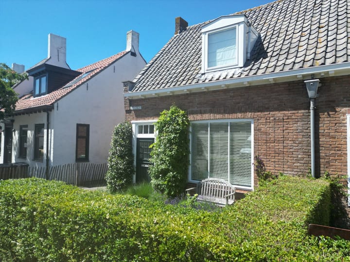 Foto 3 van Erasmusweg 3