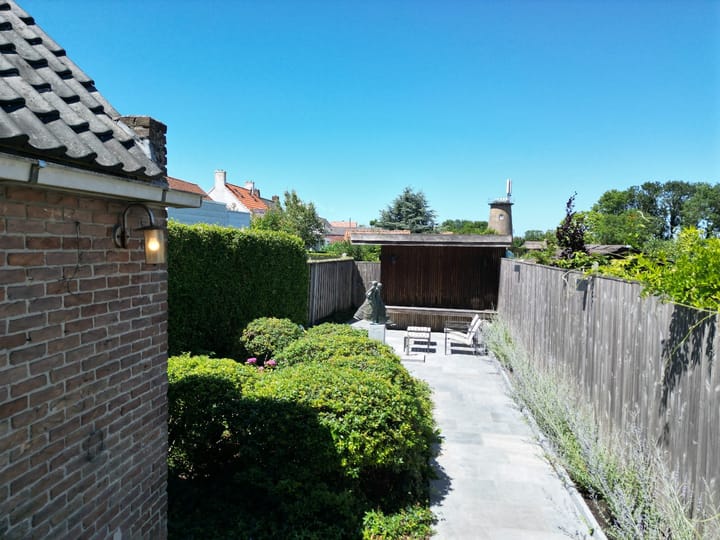 Foto 4 van Erasmusweg 3