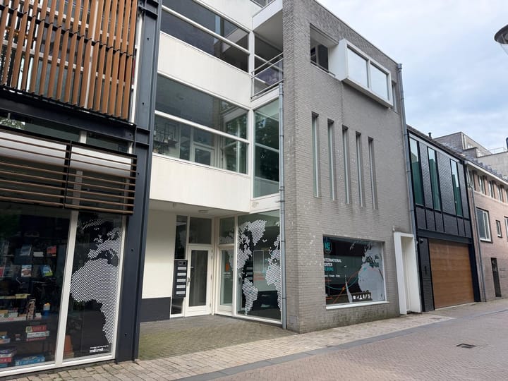 IJzerstraat 23, Tilburg