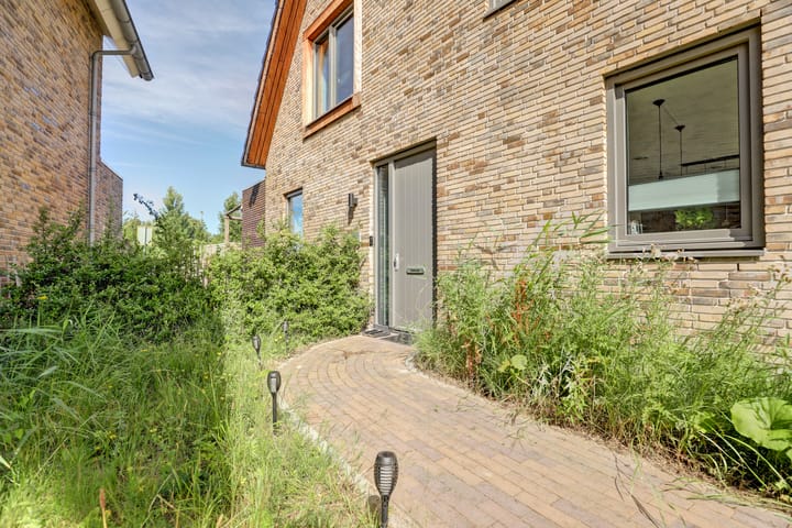 Hoekwoning te koop: Gardameerpad 274, Zoetermeer