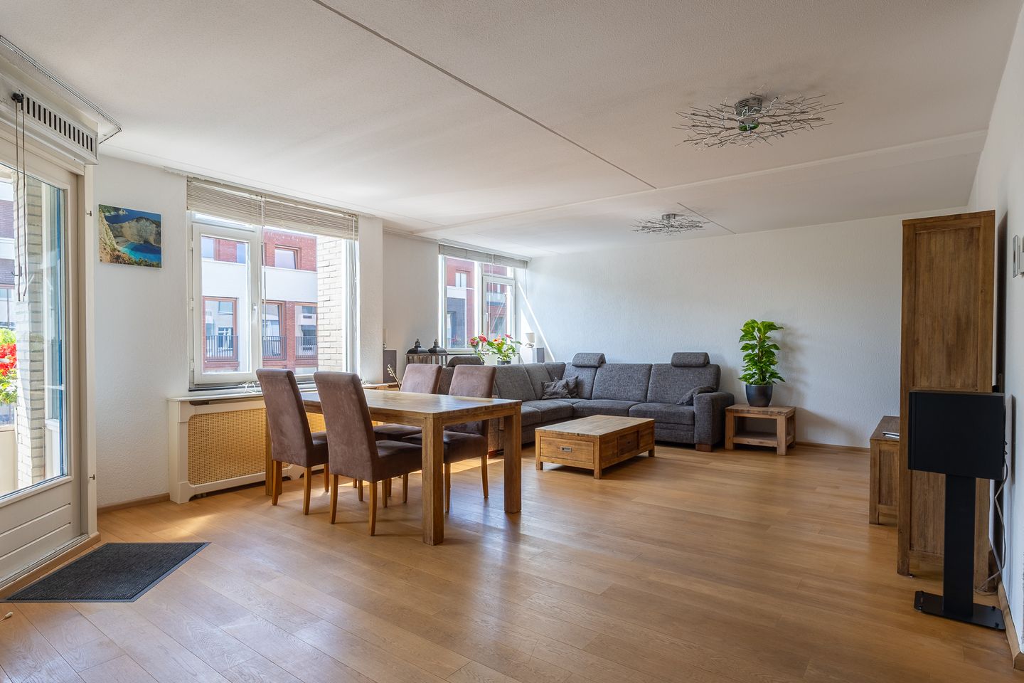 Foto 4 van Van Boetzelaerstraat 25-A
