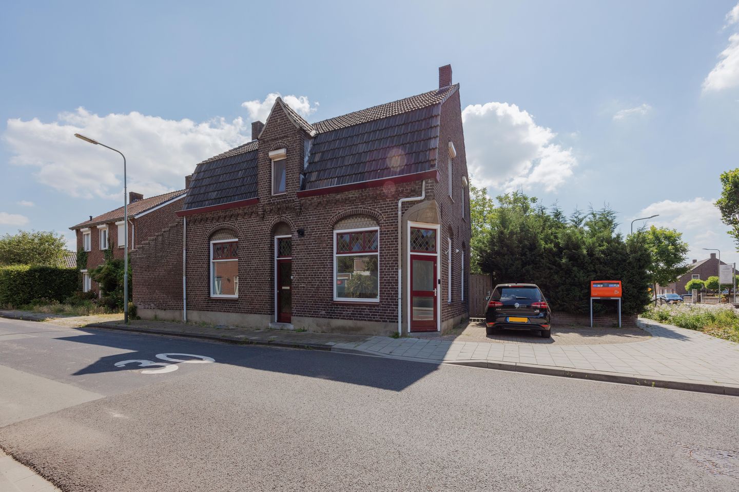 Foto 1 van Kerkstraat 20