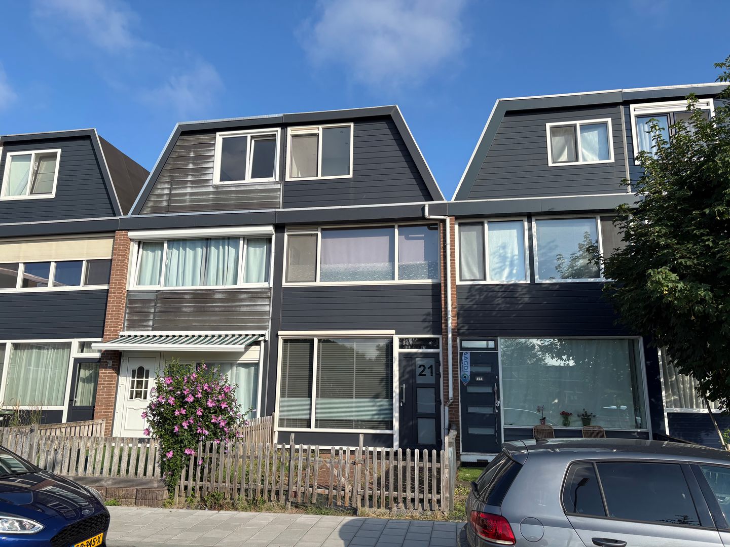 Photo 1 of van Weerden Poelmanstraat 21