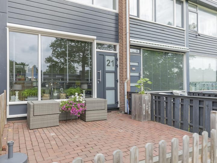 Photo 5 of van Weerden Poelmanstraat 21