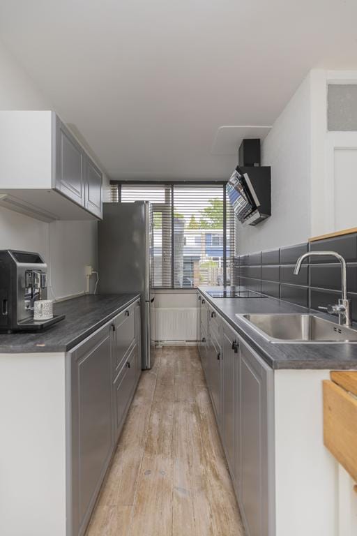 Photo 9 of van Weerden Poelmanstraat 21