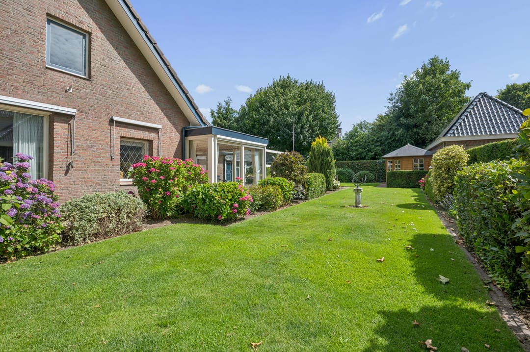 Photo 38 of Sprielderweg 8