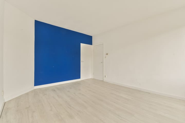 Photo 5 of Van Spilbergenstraat 9-3