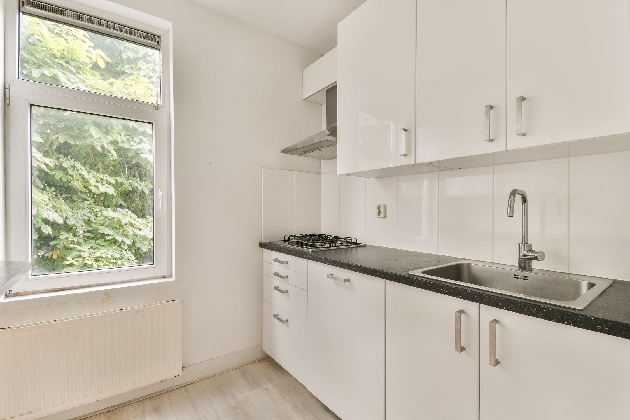 Photo 9 of Van Spilbergenstraat 9-3