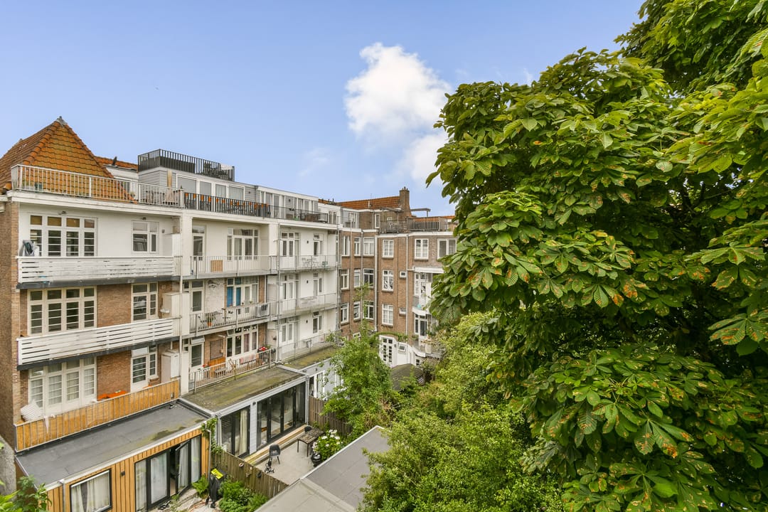 Photo 7 of Van Spilbergenstraat 9-3