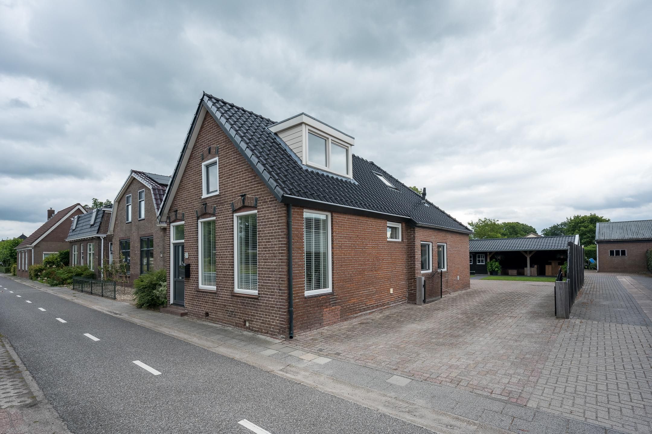 Hoofdweg 57 