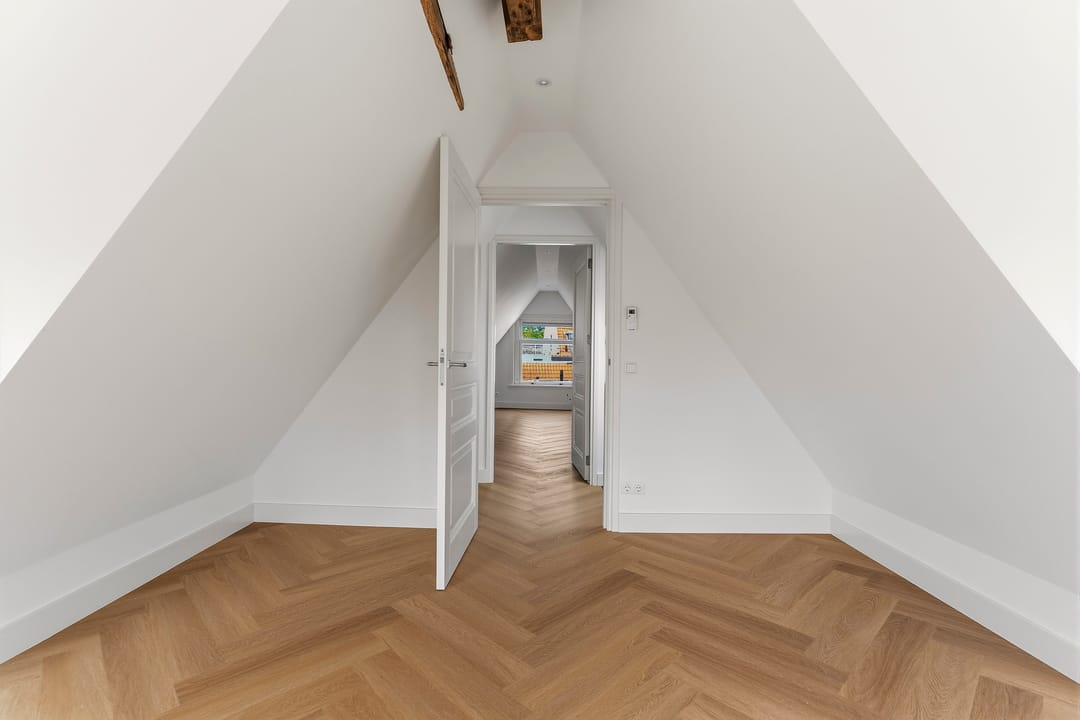 Photo 46 of Haarlemmerstraat 104-3