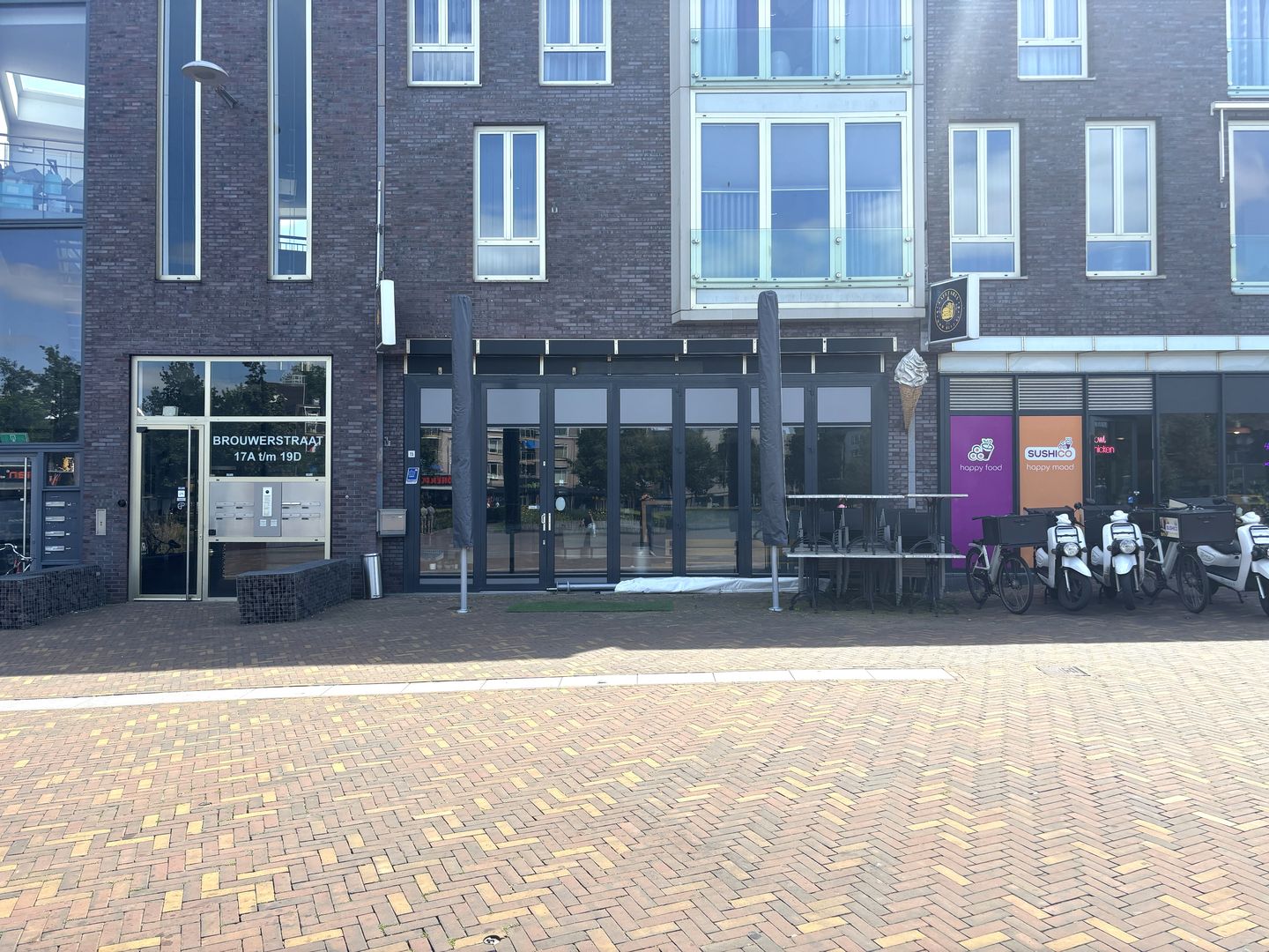 Bekijk foto 2 van Brouwerstraat 15
