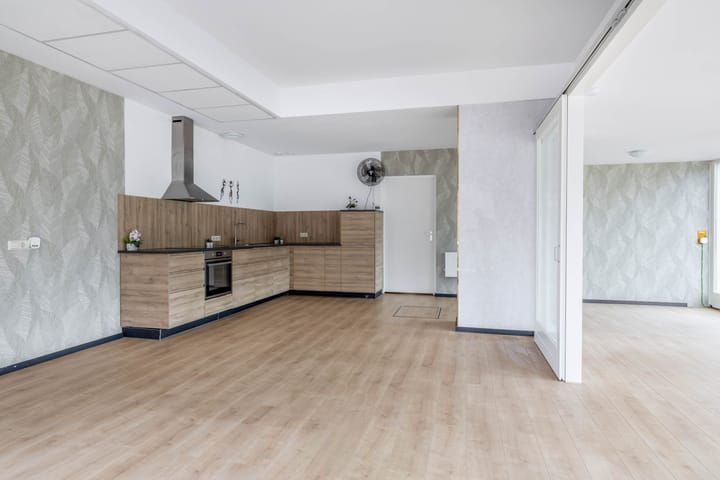 Photo 3 of Vlinderveen 474
