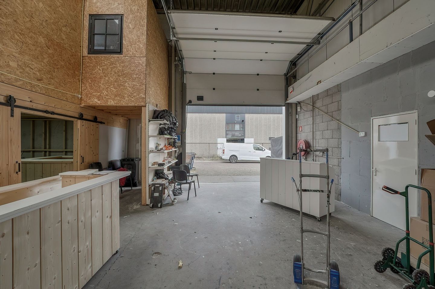 Bekijk foto 2 van Rooseveltstraat 74
