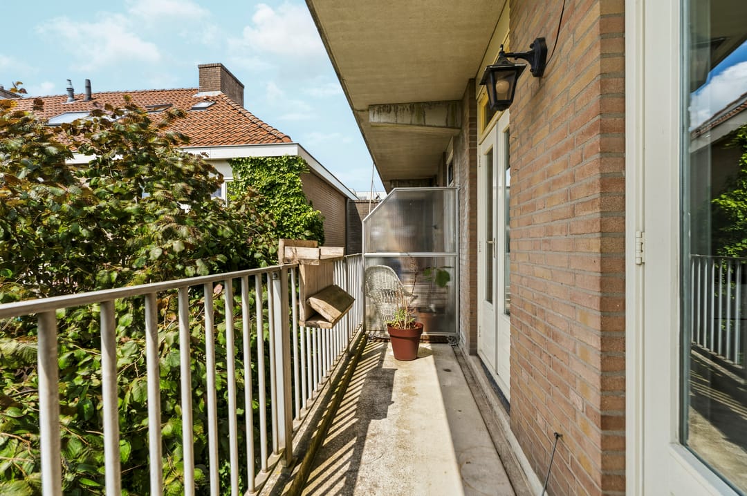 Photo 7 of Van der Kempstraat 10