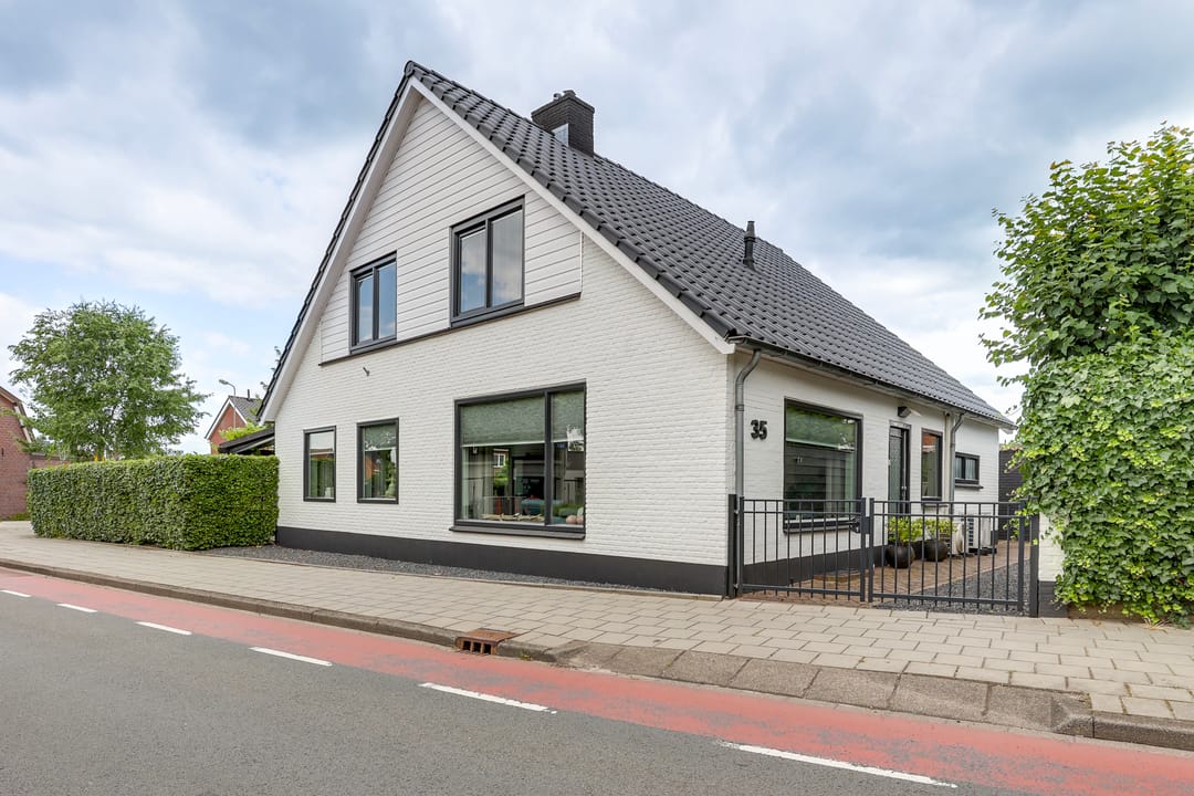 Photo 52 of Larenseweg 35
