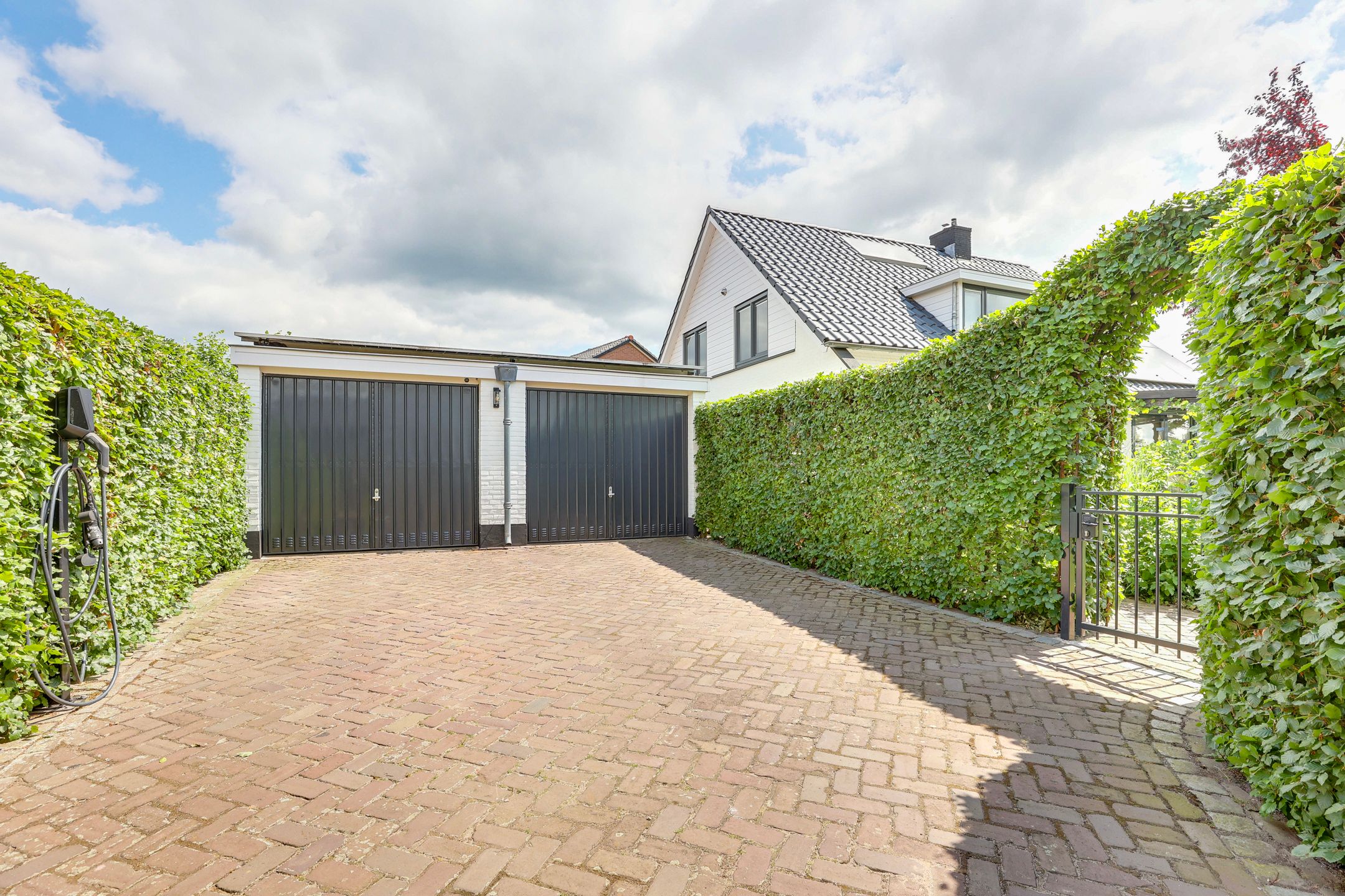 Photo 51 of Larenseweg 35