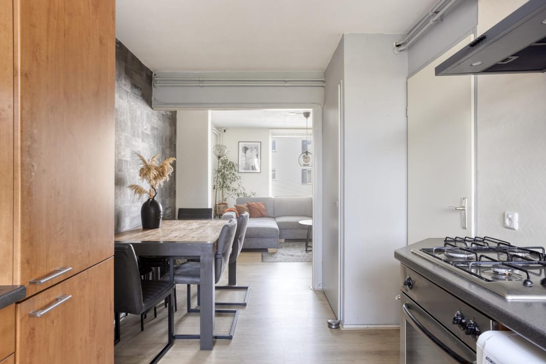 Photo 13 of Van Harmelenstraat 101