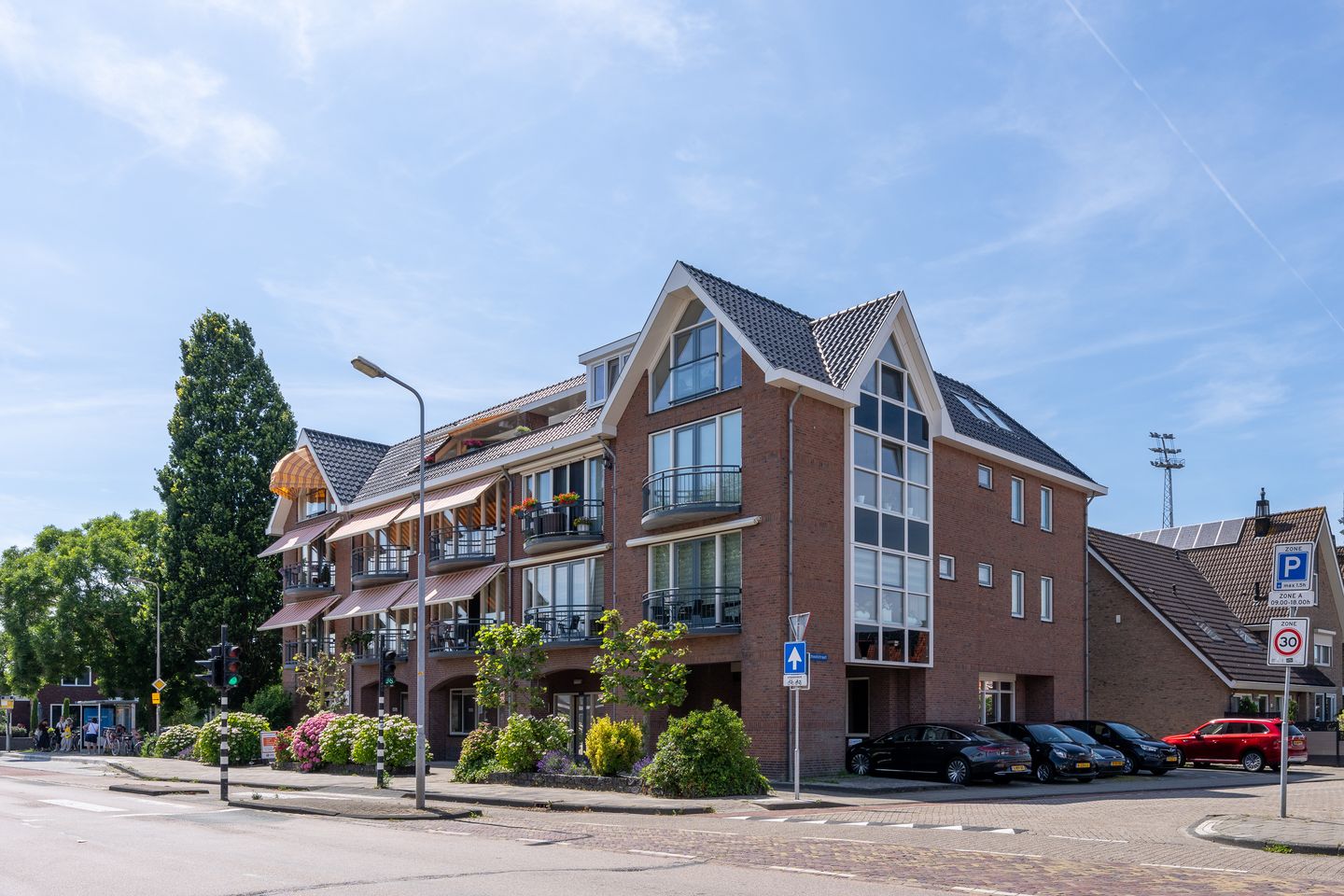 Bekijk foto 1 van Julianaweg 45-b