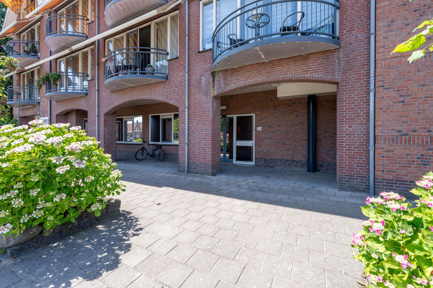 Bekijk foto 3 van Julianaweg 45-b
