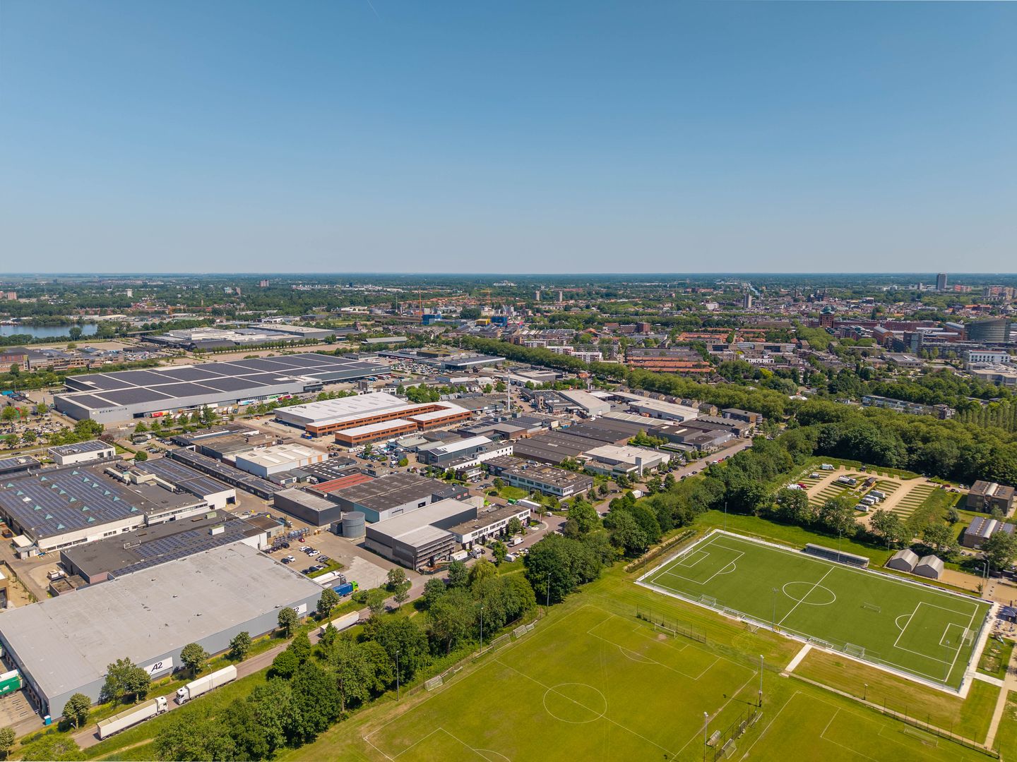 Bekijk foto 2 van Daviottenweg 38-40