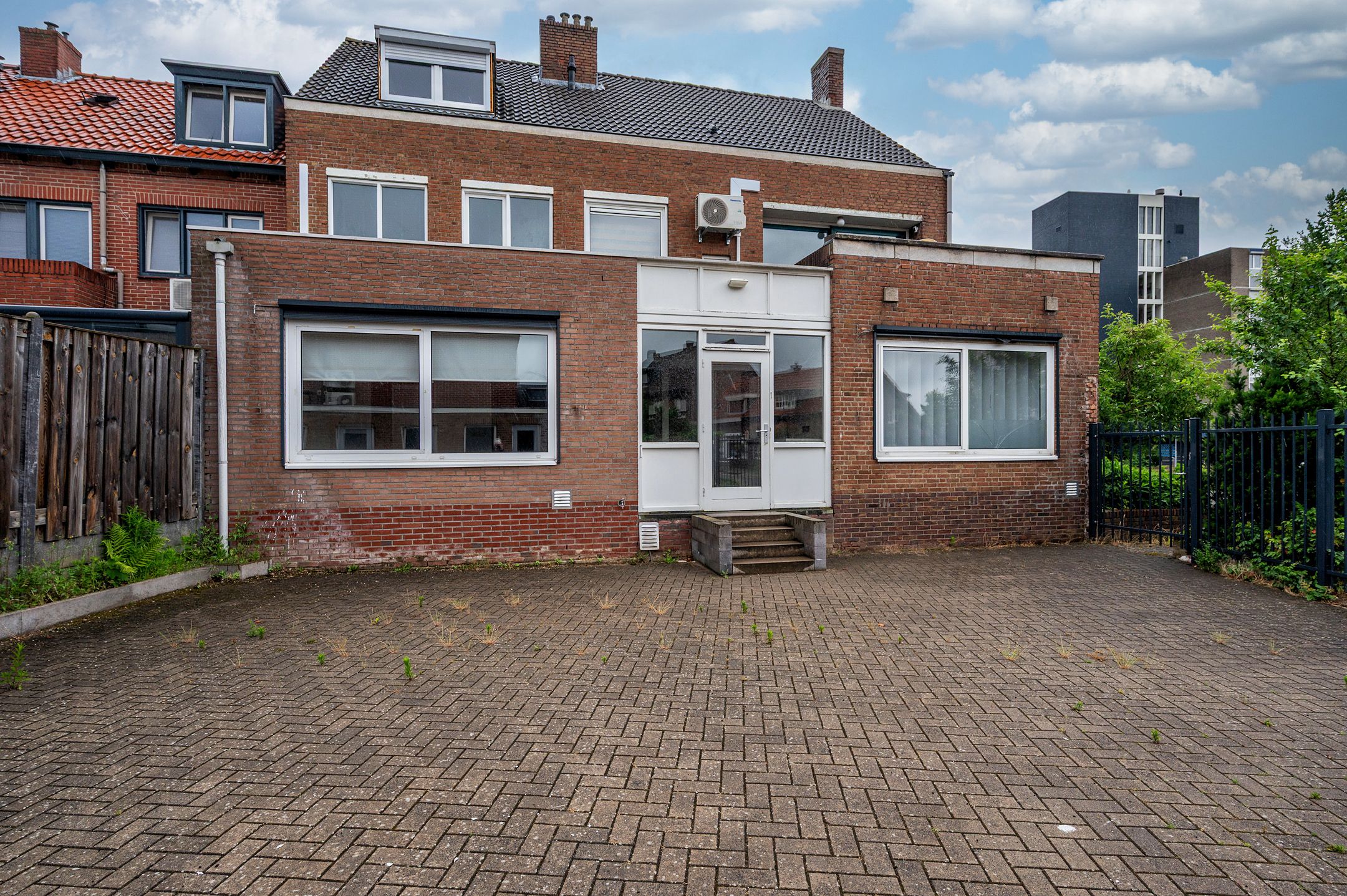 Photo 27 of Alberdingk Thijmstraat 1