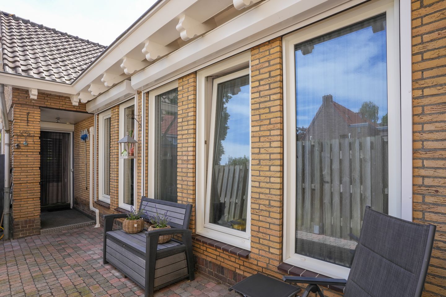 Photo 19 of Maanstraat 14-A