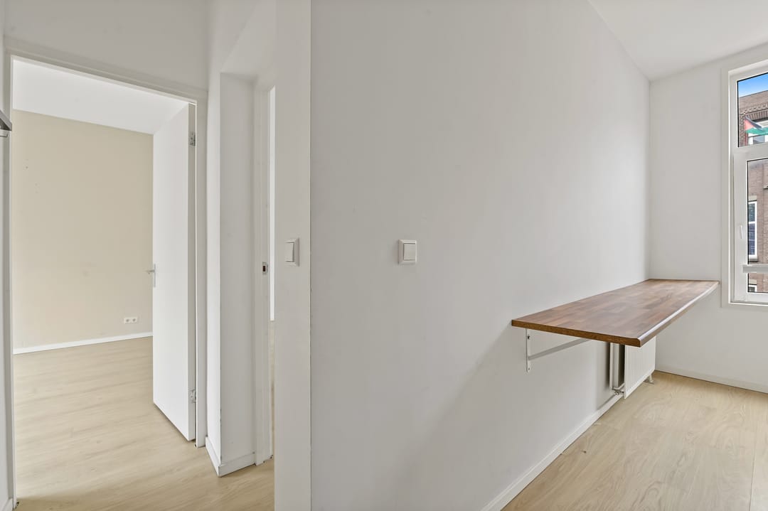 Photo 13 of Beatrijsstraat 10-A02