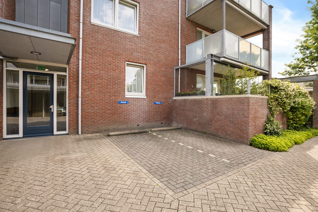 Photo 7 of Breestraat 1-H