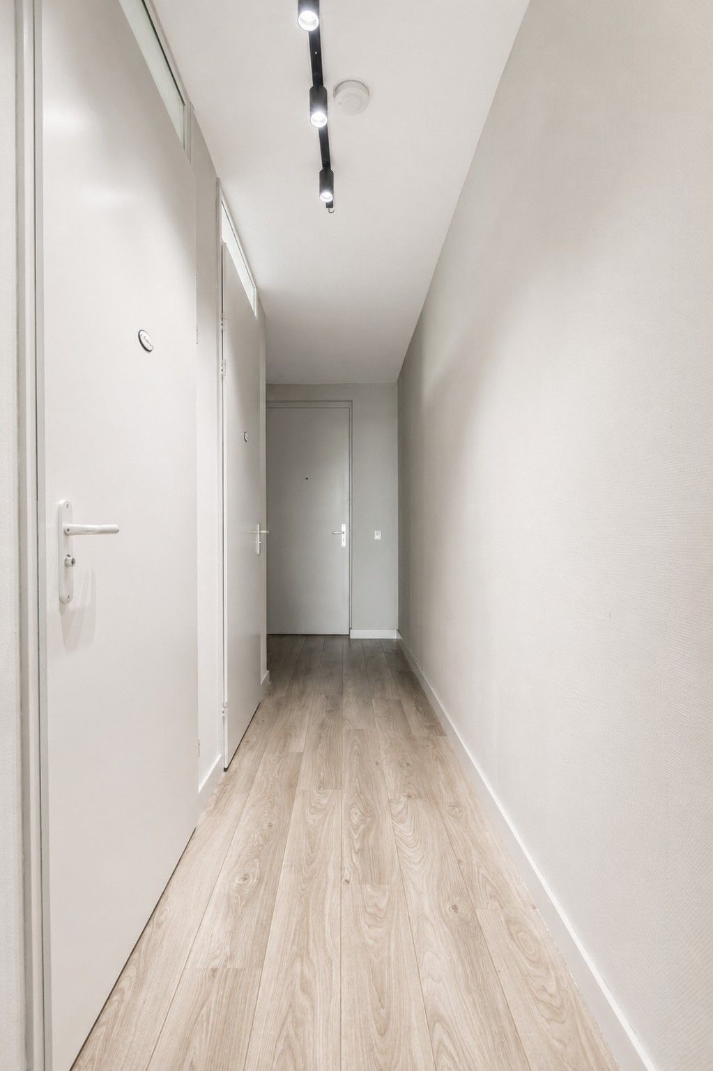 Photo 21 of Dirk Hartogstraat 245