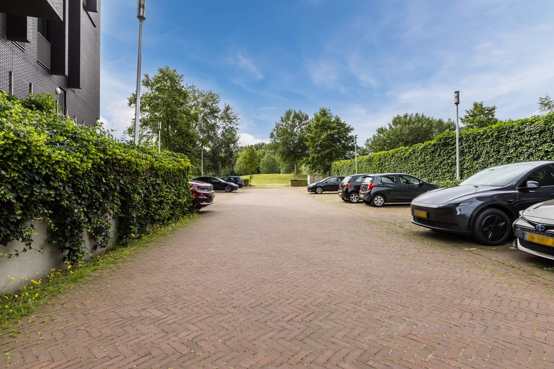 Photo 37 of Dirk Hartogstraat 245