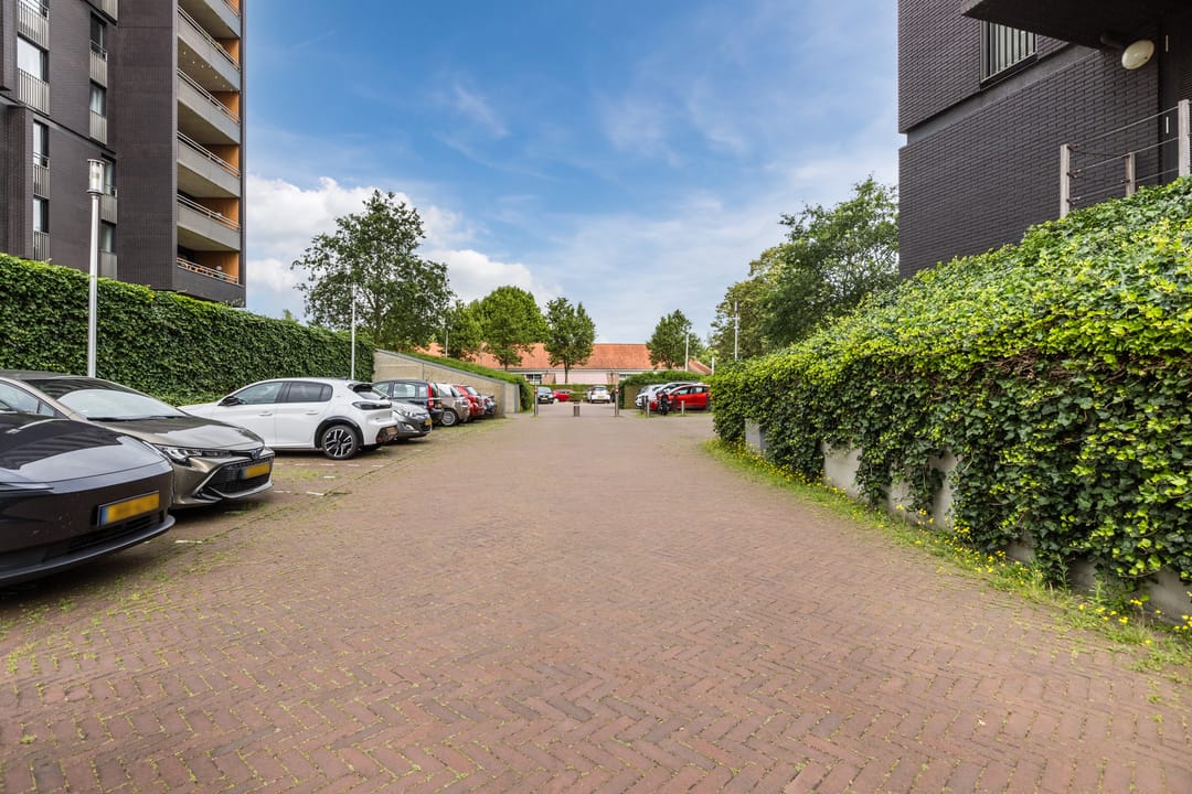Photo 38 of Dirk Hartogstraat 245