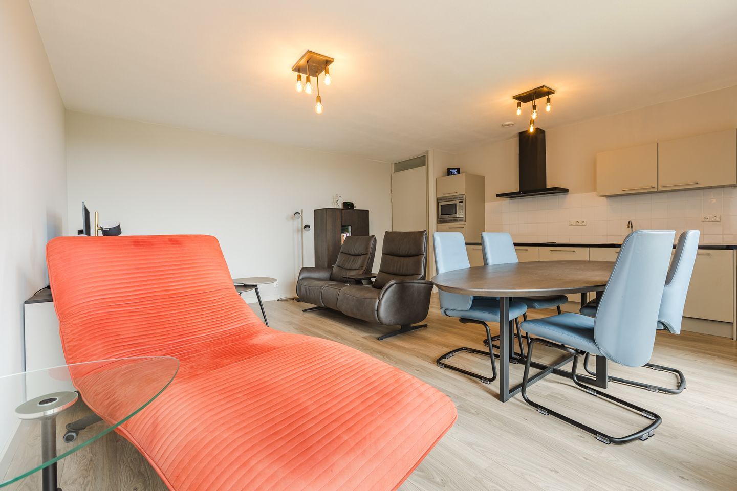 Photo 10 of Dirk Hartogstraat 245