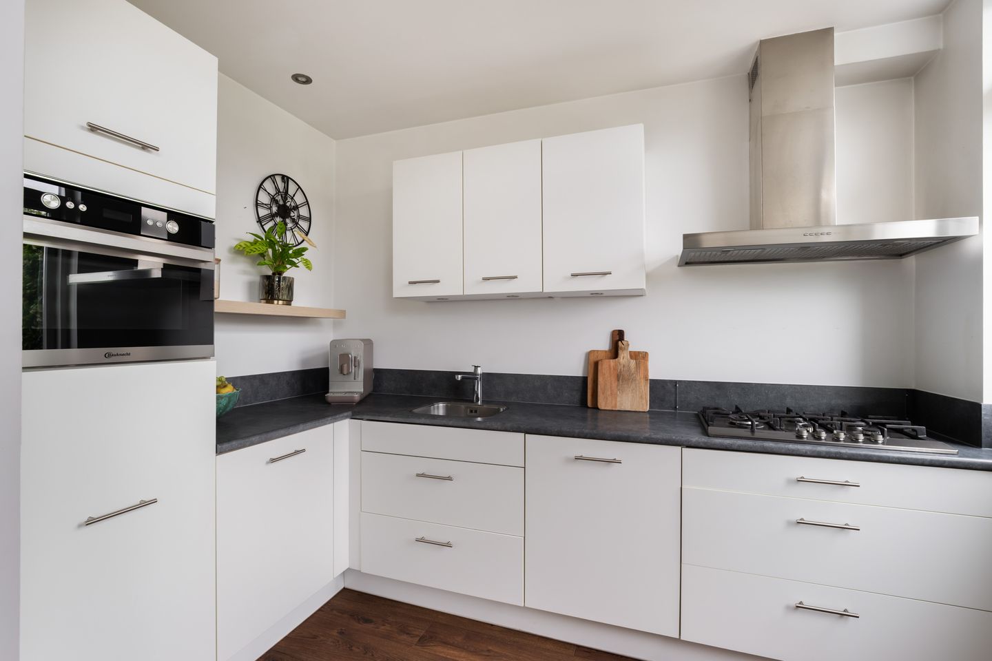 Foto 4 van Korenbloemstraat 49