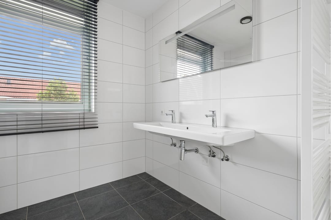 Photo 22 of Leeuw 7
