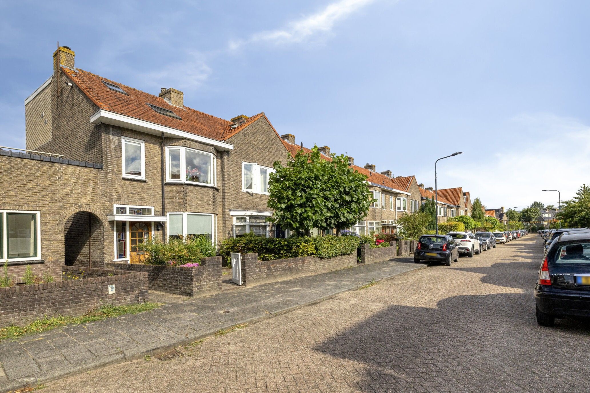 Foto 45 van Zeisstraat 1