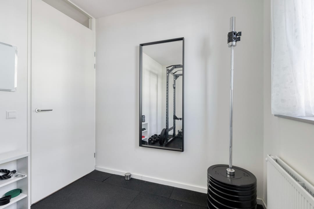 Photo 22 of Hellevoetstraat 11