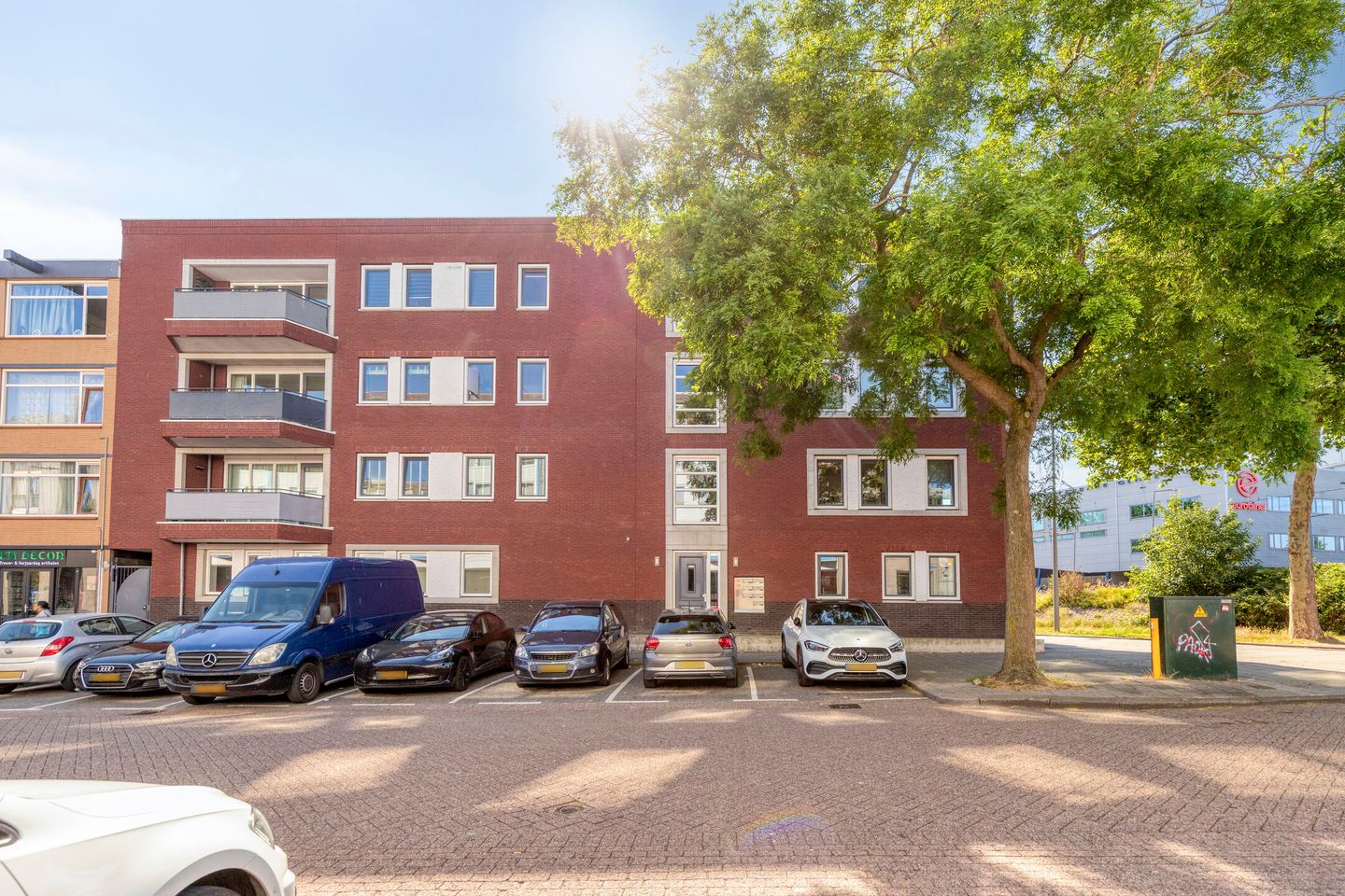 Foto 1 van Hellevoetstraat 11
