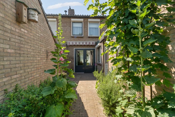 Foto 5 van Graaf Reinoutstraat 28