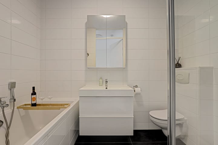 Photo 4 of Windhalm 27