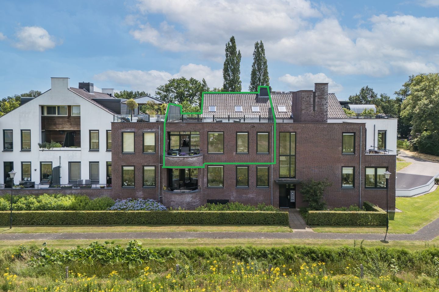 Foto 1 van Karmelhof 7