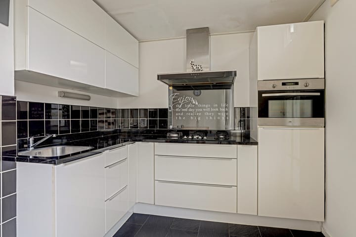 Tussenwoning te koop: jeroen boschstraat 10, Leeuwarden
