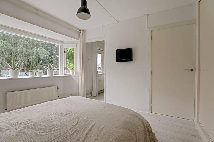Tussenwoning te koop: jeroen boschstraat 10, Leeuwarden
