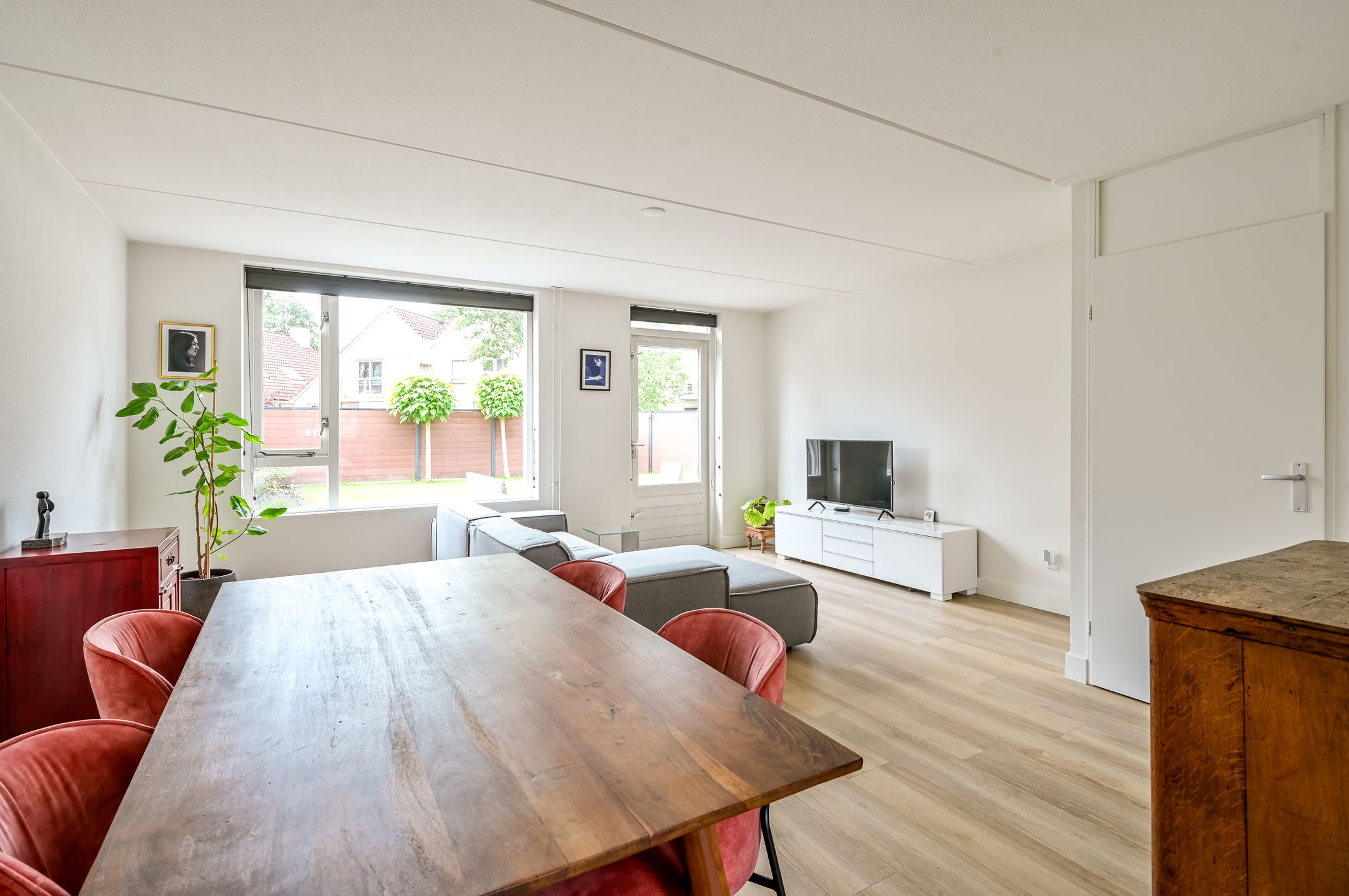 Photo 6 of Vossemeerstraat 31