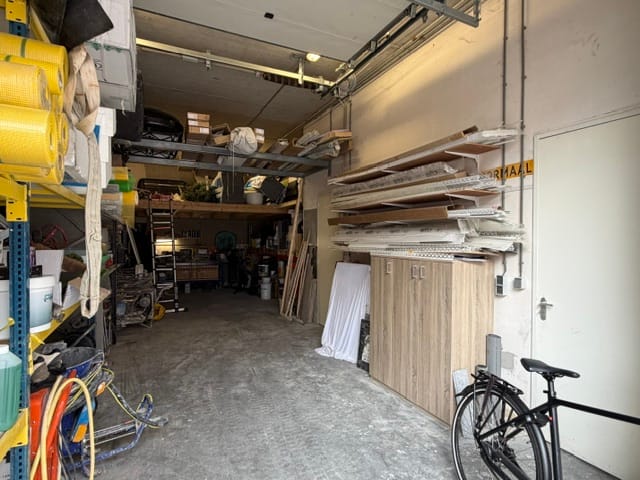 Bekijk foto 3 van Parallelweg 70