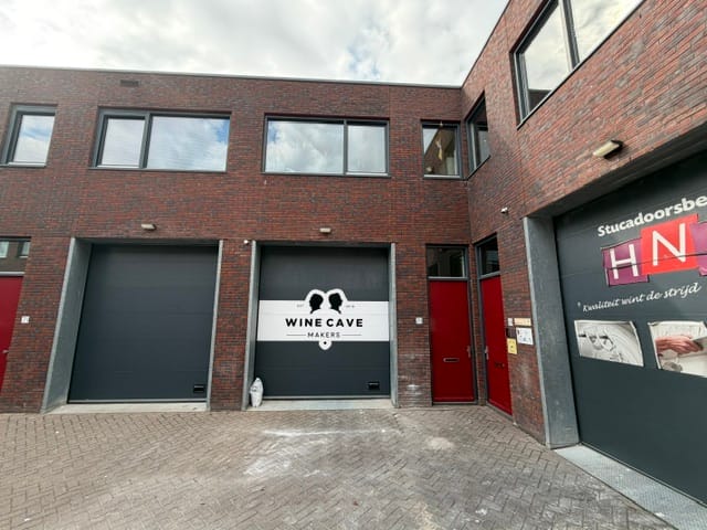 Bekijk foto 1 van Parallelweg 70