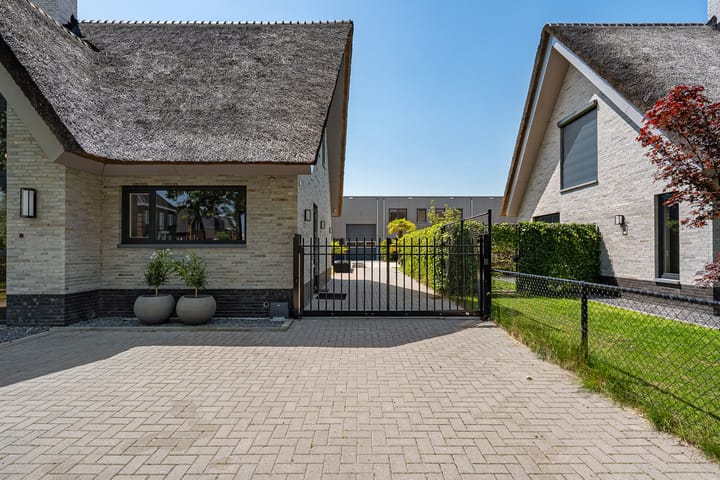 Vrijstaande woning te koop: Lijnzaadweg 28, Berghem