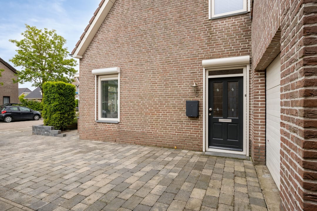 Photo 47 of Mgr Dellepoortstraat 3