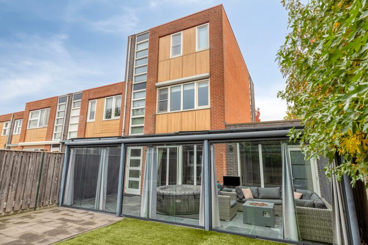 Hoekwoning te koop: Regenboogven 31, Veldhoven